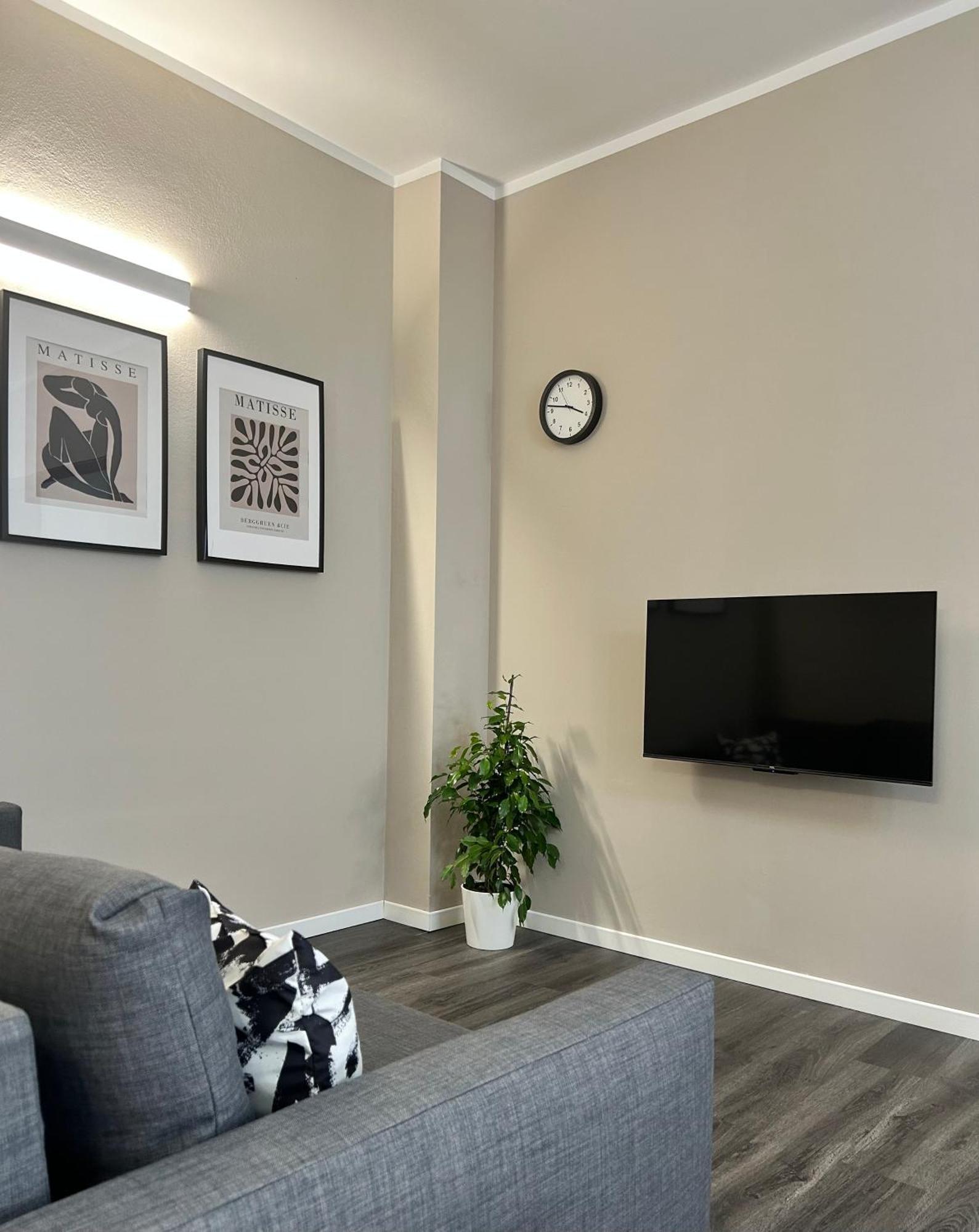 Apartment Tezone Seven