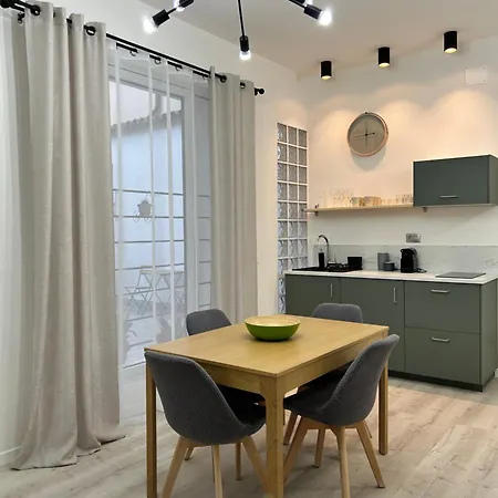 Tezone Seven Apartments Verona Exterior photo